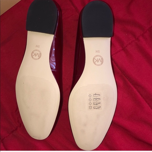 CUTE MICHEAL KORS FLATS - Picture 3 of 5